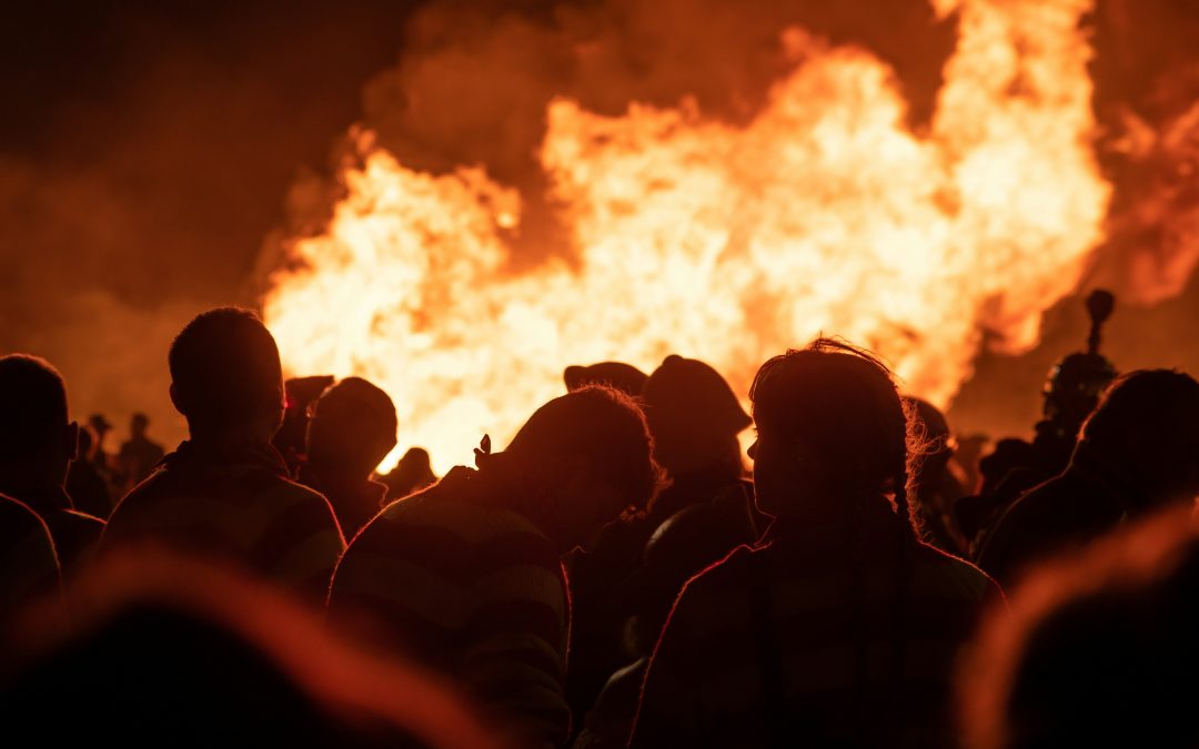 The Crowd Psychology of Emergencies and Disasters – What Do We Need to Know?